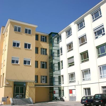 Workbase Hostel Βιέννη Εξωτερικό φωτογραφία