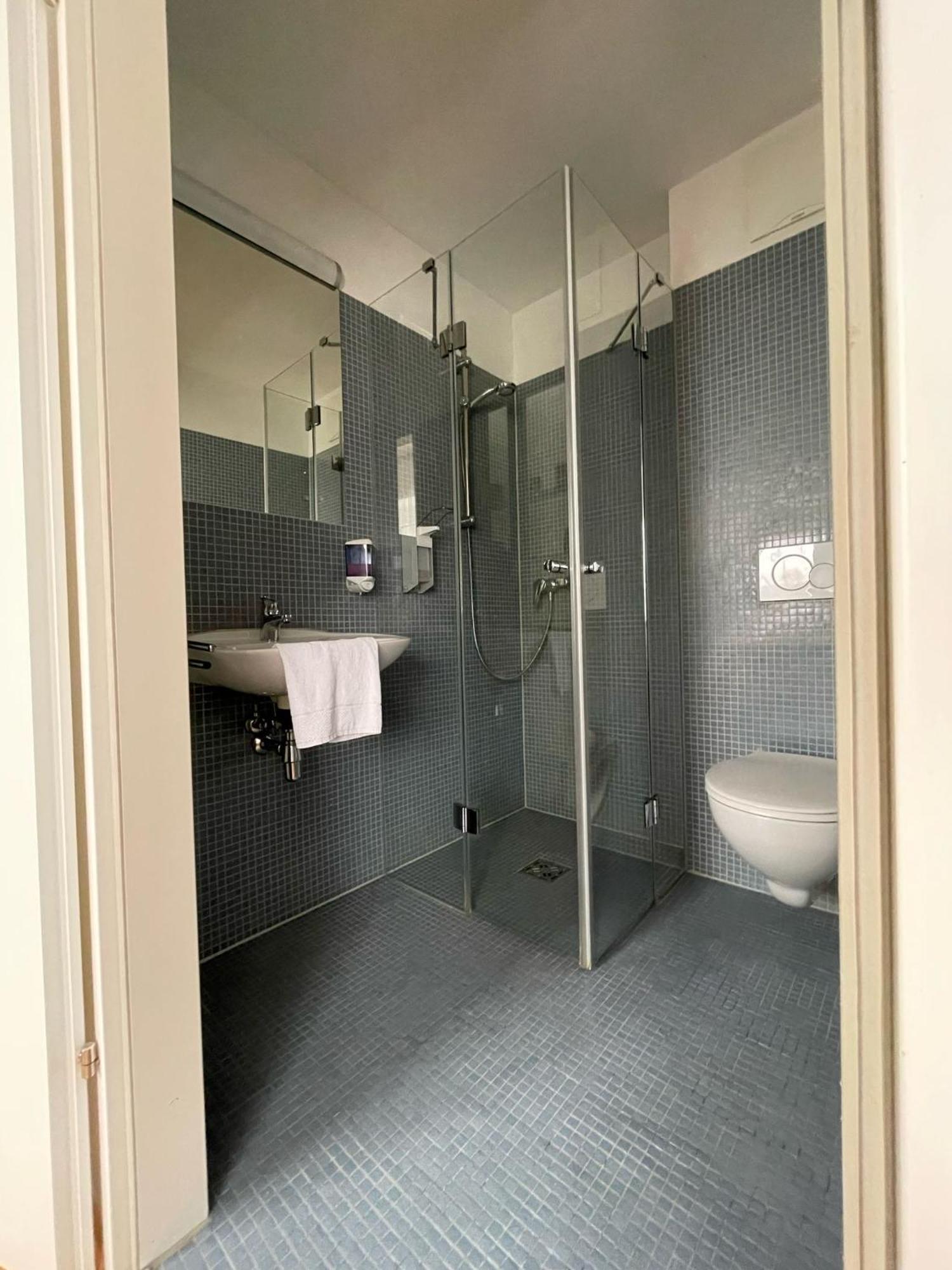 Workbase Hostel Βιέννη Εξωτερικό φωτογραφία