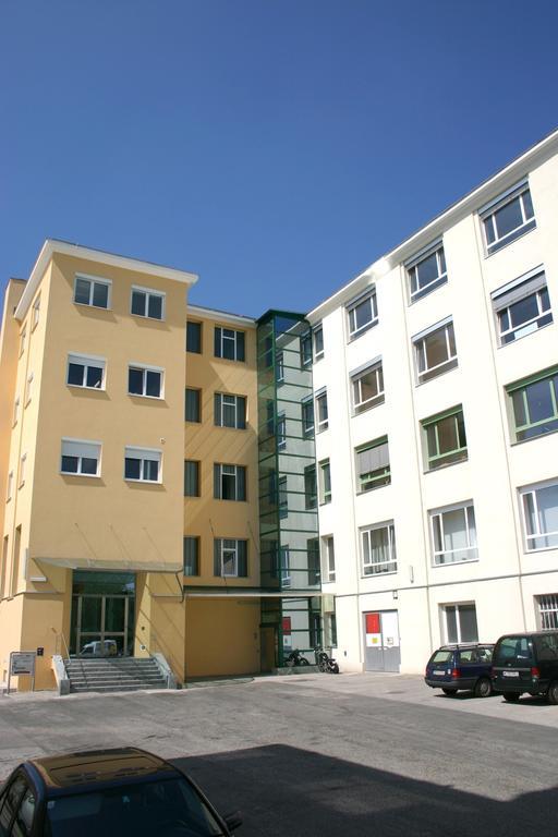 Workbase Hostel Βιέννη Εξωτερικό φωτογραφία